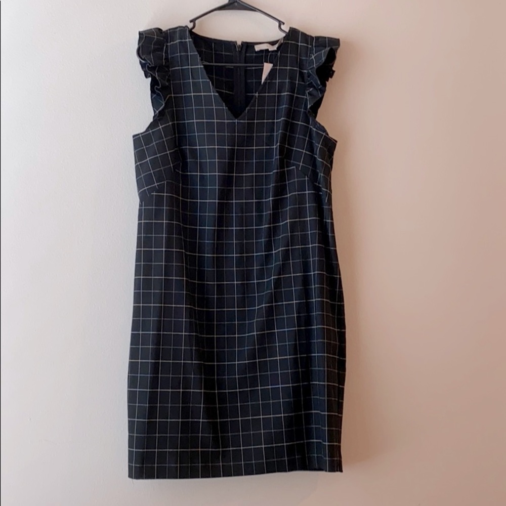 Women’s dress